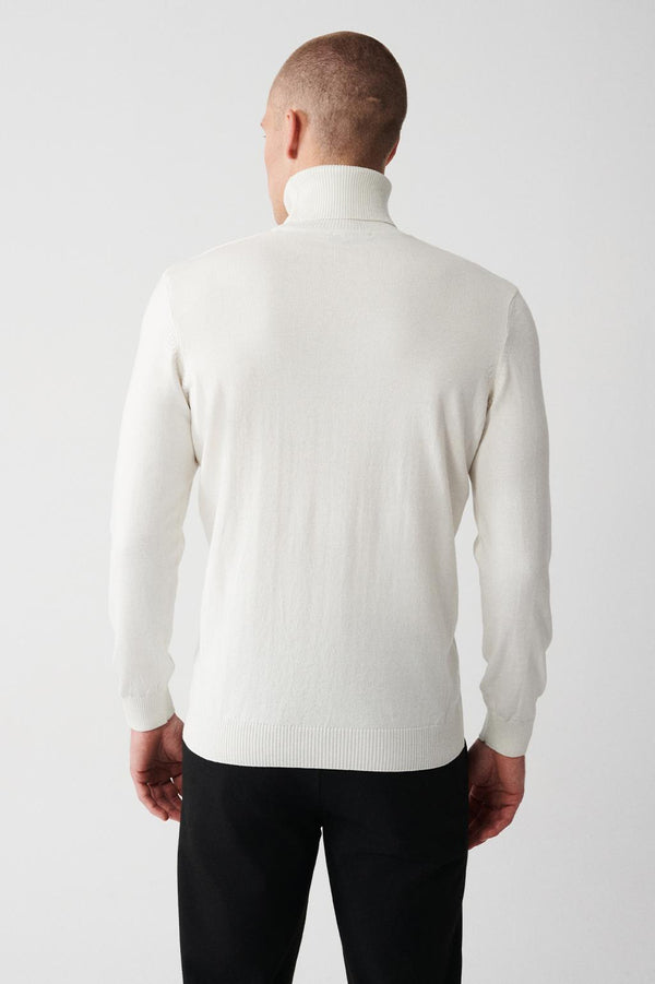 AVVA SWEATER