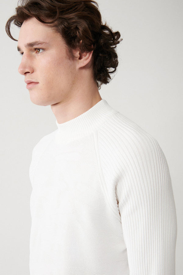 AVVA SWEATER